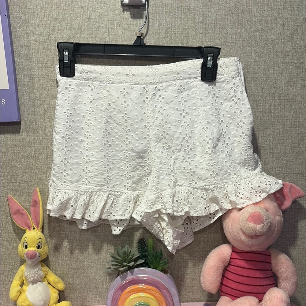 Forever 21 High Waist White Shorts with Ruffled Hem